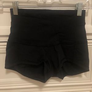 Lululemon Wunder Short 2”